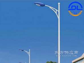 淮安东龙新能源公司 太阳能LED路灯现货图片与产品优势